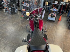 2023 Harley-Davidson® Electra Glide® Highway King HI-FI Magenta/Birch White thumb 2