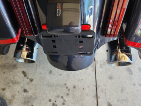 FLHXSE 2019 CVO™ Street Glide® thumb 1