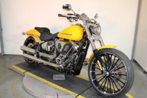 2025 Harley-Davidson Breakout Cruiser FXBR thumb 2