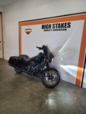 2022 Harley-Davidson® Street Glide® ST Vivid Black FLHXST thumb 1