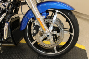 2025 Harley-Davidson Road Glide Grand American Touring FLTRX thumb 1