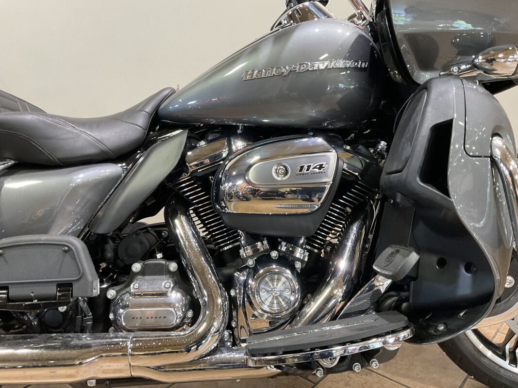 2022 Harley-Davidson Road Glide Limited Gauntlet Gray Metallic/Vivid Black FLTRK - Photo 2