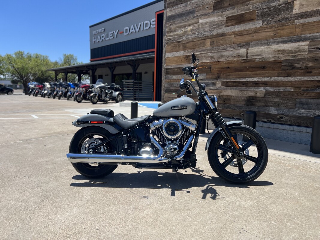 2025 Harley-Davidson Street Bob Billiard Grey w/Cast Wheels
