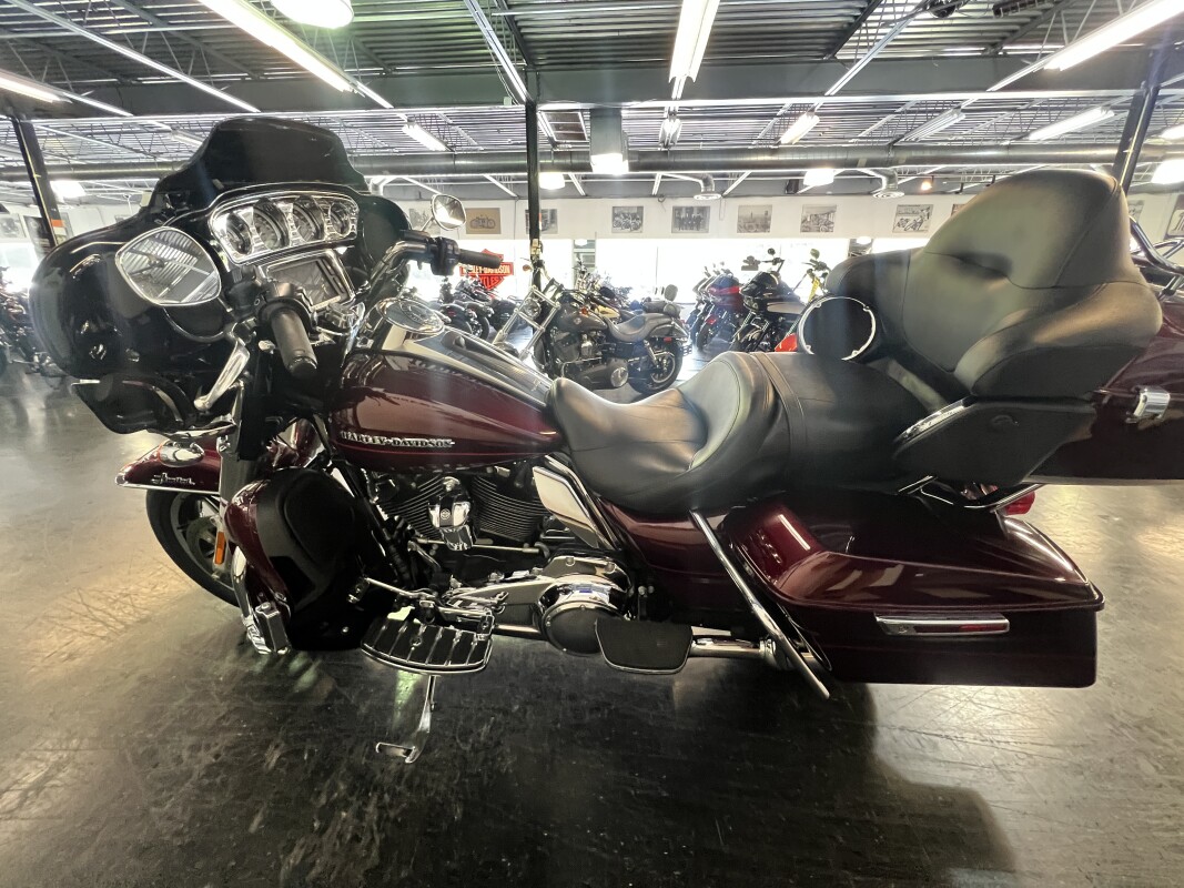 2017 Harley-Davidson Ultra Limited Mysterious Red /Velocity Red FLHTK - Photo 7