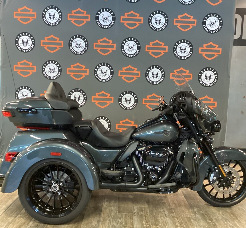FLHTCUTG 2025 Tri Glide® Ultra