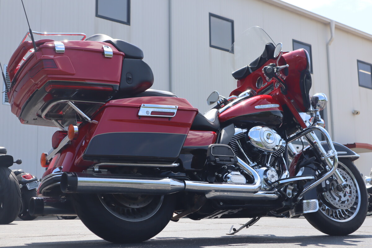 2011 Harley-Davidson Electra Glide Ultra Limited FLHTK - Photo 8