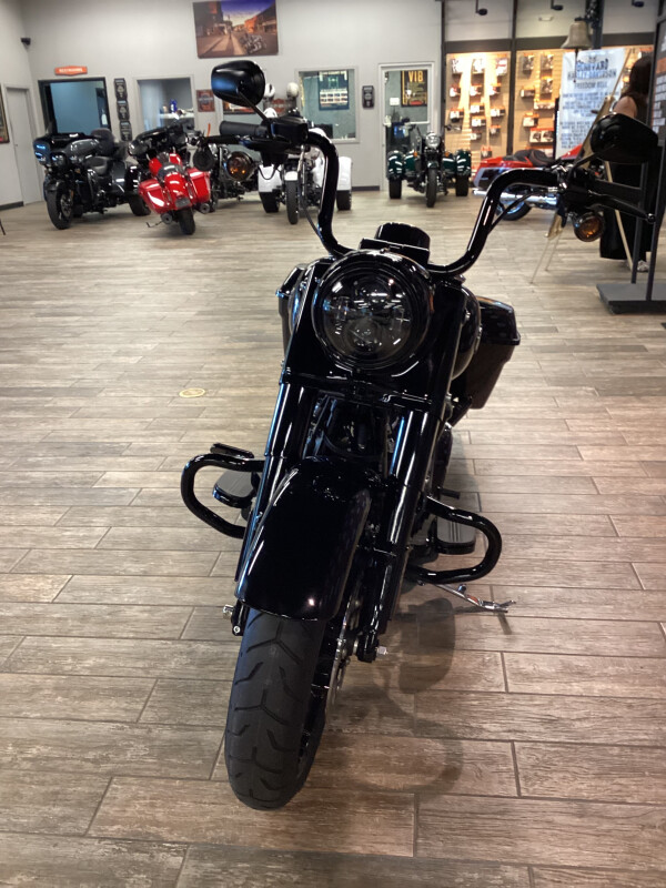 FLHRXS 2025 Road King Special - Photo 5