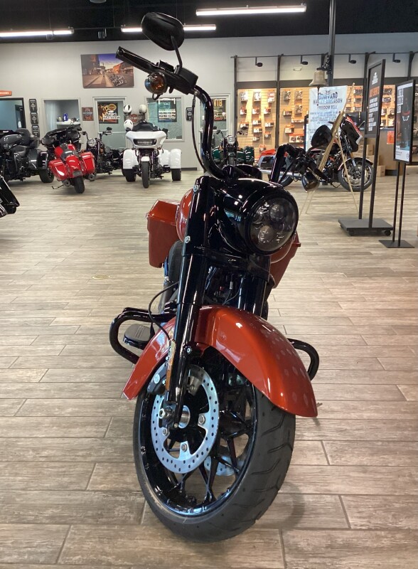 FLHRXS 2025 Road King Special - Photo 5