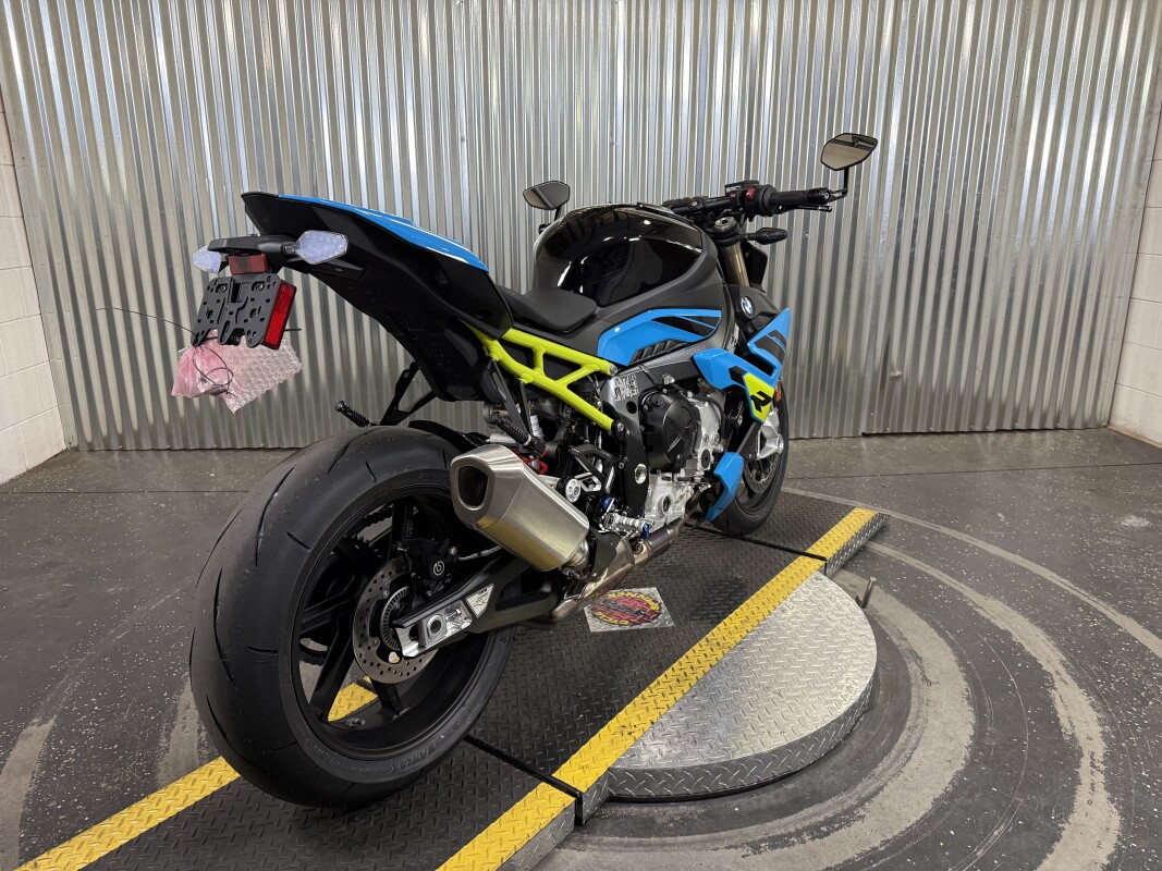 2025 BMW S 1000 R - Photo 4