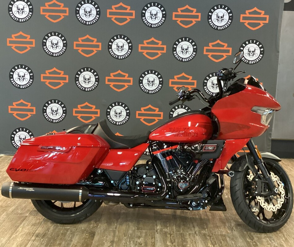 FLTRXSTSE 2025 CVO™ Road Glide® ST