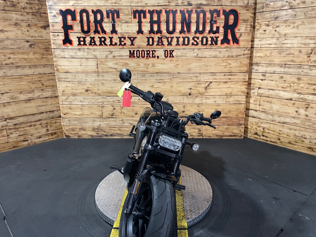 Harley-Davidson Sportster S 2024 RH1250S Vivid Black - Photo 4