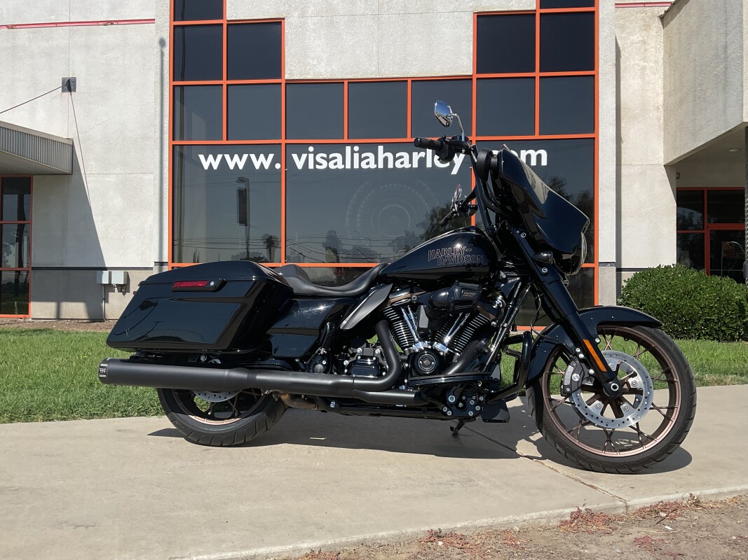 FLHXST 2023 Street Glide ST