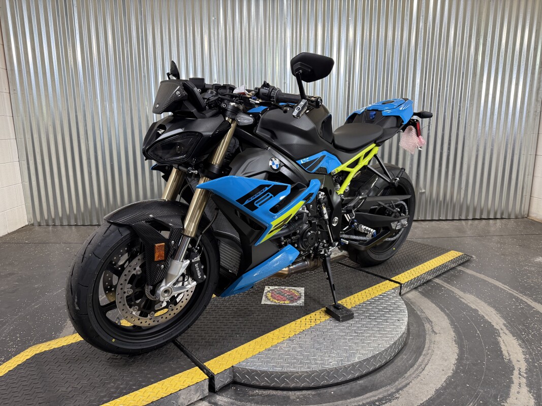 2025 BMW S 1000 R - Photo 7