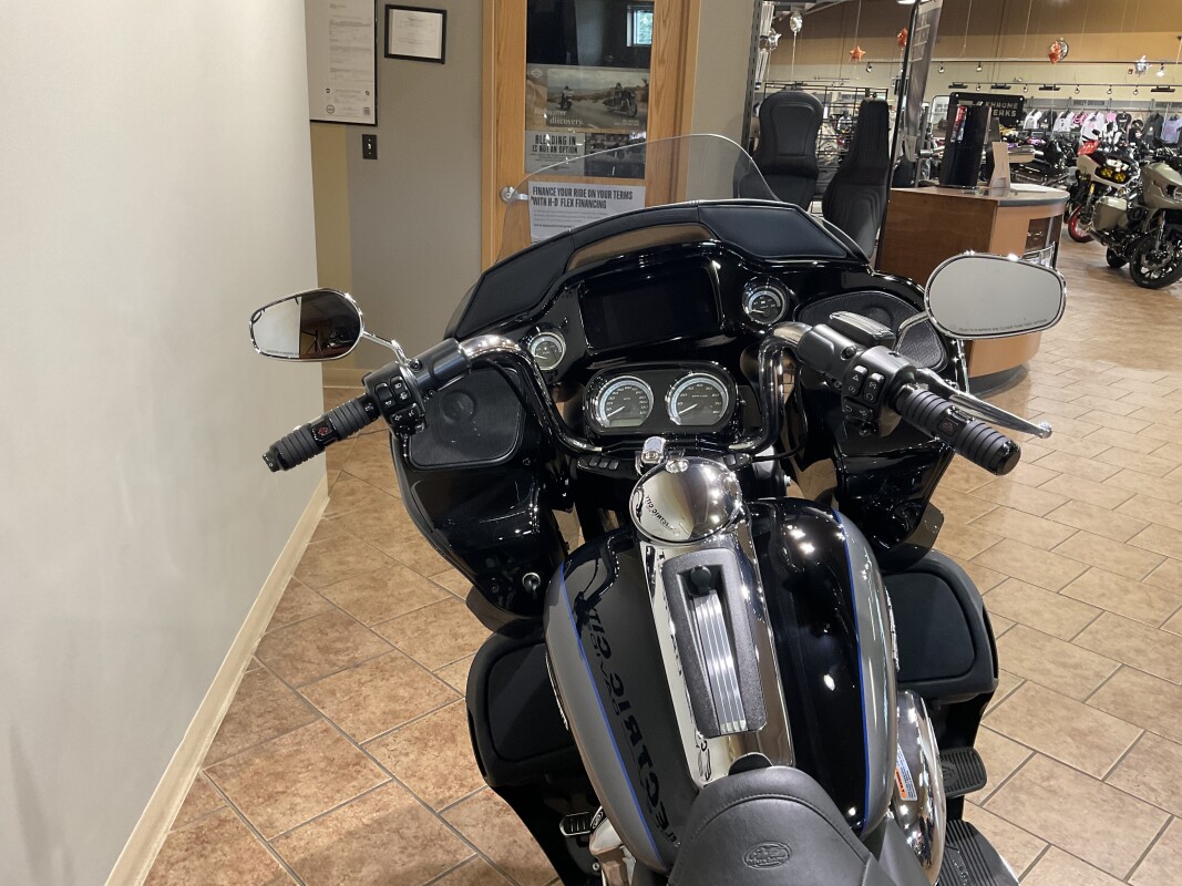 2022 Harley-Davidson Road Glide Limited Gauntlet Gray Metallic/Vivid Black FLTRK - Photo 6