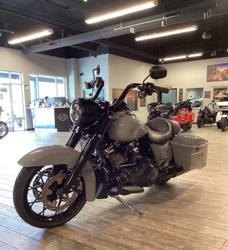 FLHRXS 2025 Road King Special - Photo 6