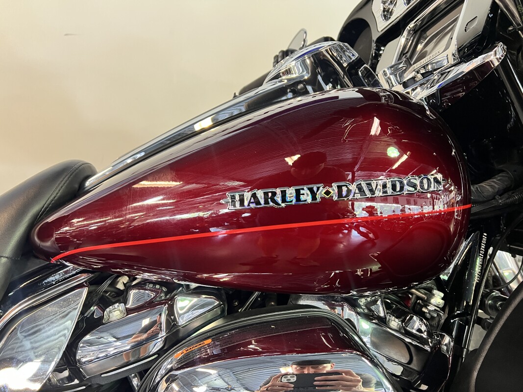 2017 Harley-Davidson Ultra Limited Mysterious Red /Velocity Red FLHTK - Photo 2