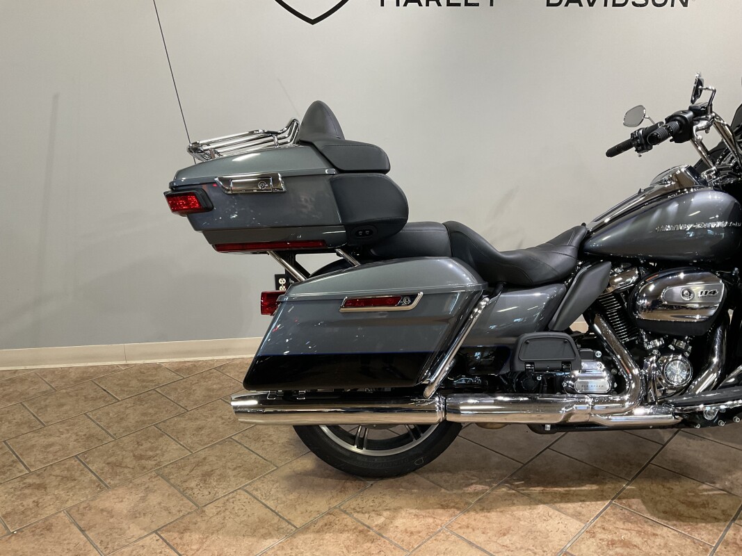 2022 Harley-Davidson Road Glide Limited Gauntlet Gray Metallic/Vivid Black FLTRK - Photo 5