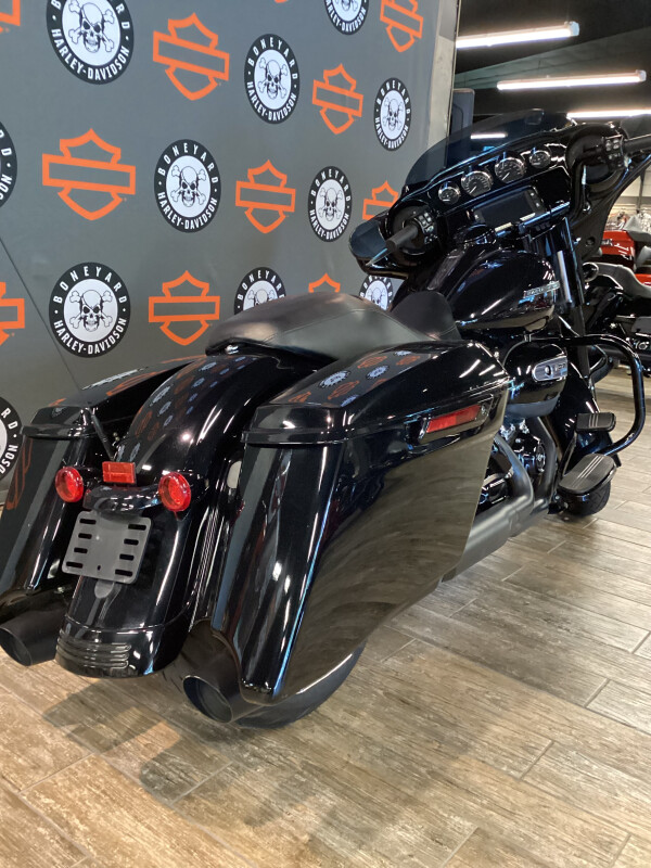 FLHXS 2018 Street Glide Special - Photo 2