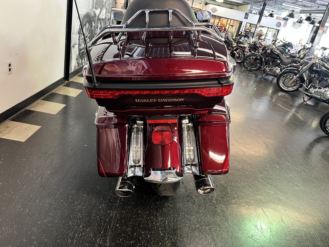 2017 Harley-Davidson Ultra Limited Mysterious Red /Velocity Red FLHTK - Photo 9