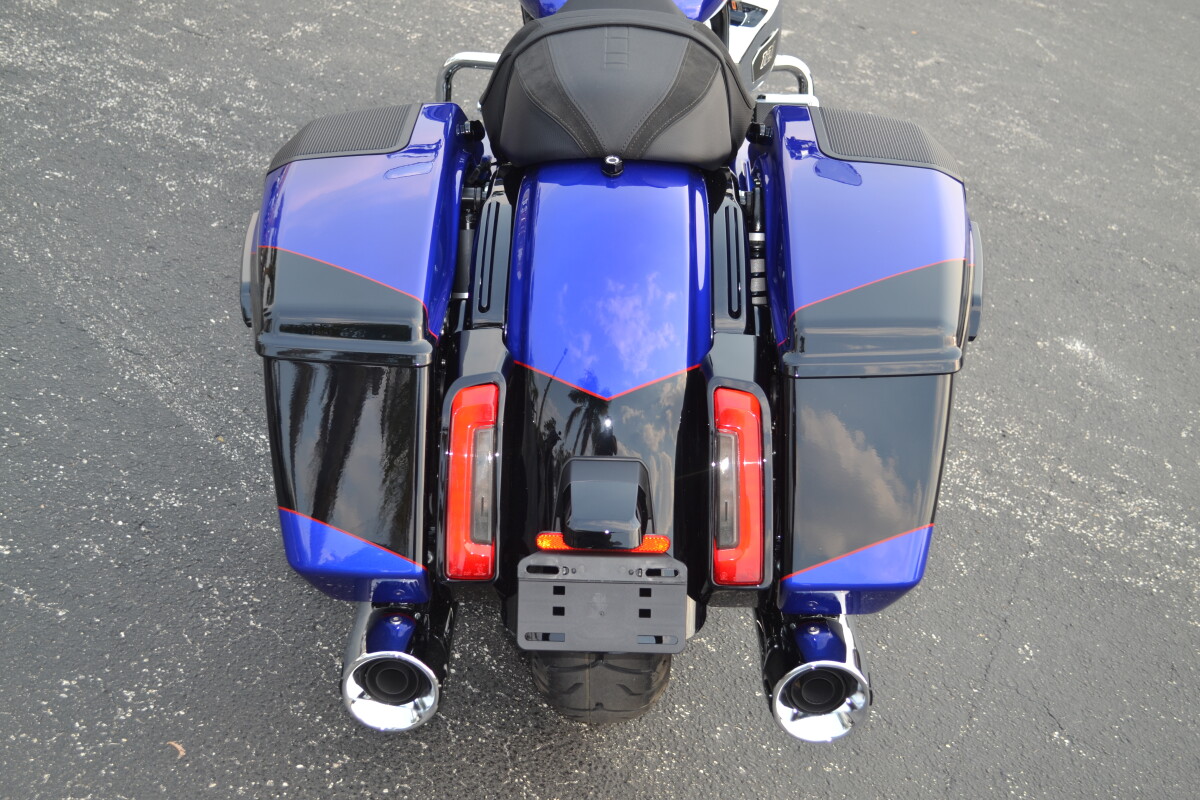 2025 Harley-Davidson CVO Road Glide Blue Streak - FLTRXSE - Photo 9
