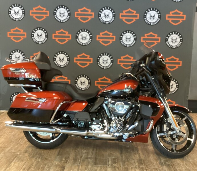 FLHXU 2025 Street Glide® Ultra
