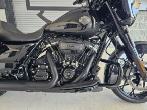 2021 Harley-Davidson® Street Glide® Special thumb 3