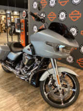 FLTRX 2025 Road Glide™ thumb 1