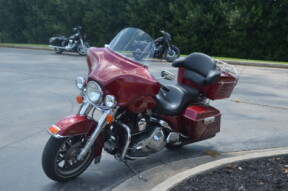 2004 Harley-Davidson Electra Glide® Classic	 thumb 1