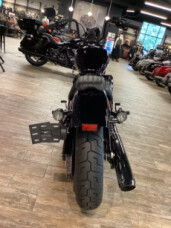 FXBB 2025 Street Bob® thumb 2