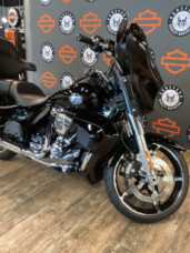 FLHXU 2025 Street Glide® Ultra thumb 1