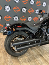 2024 Harley-Davidson<sup>®</sup> Low Rider<sup>®</sup> S VIVID BLACK thumb 3