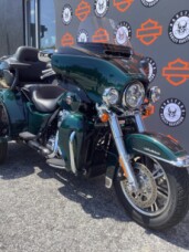 FLHTCUTG 2024 Tri Glide™ Ultra thumb 1