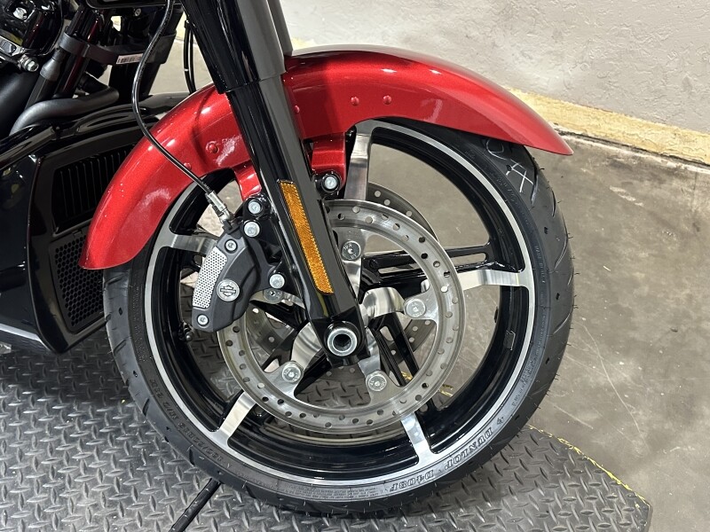 Harley-Davidson Road Glide 2025 FLTRX 84624287 BRILLIANT RED - Photo 10