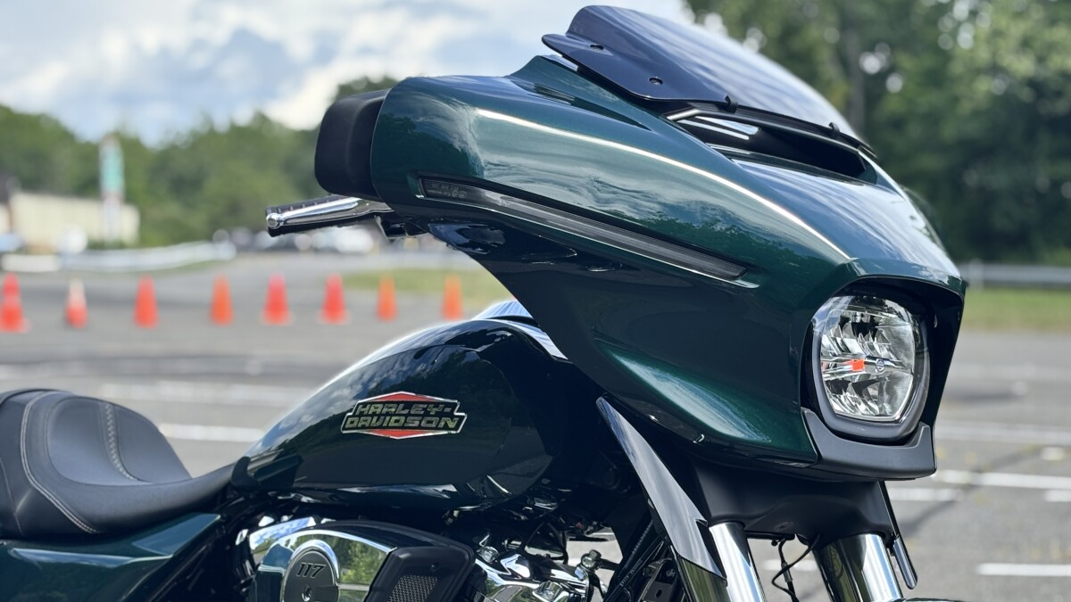 FLHX 2024 Street Glide - Photo 6