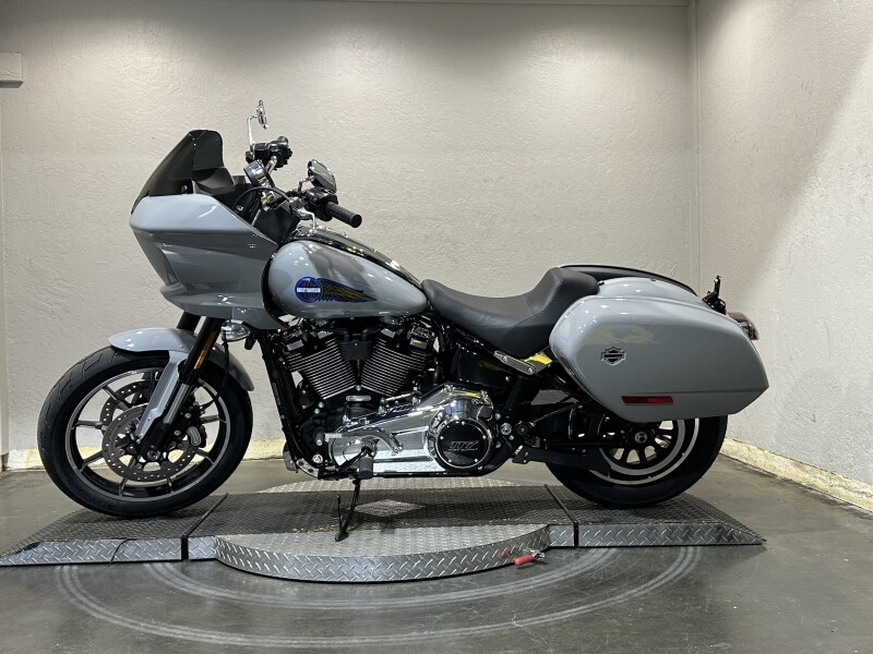 Harley-Davidson Low Rider ST 2025 FXLRST 84624230 BILLIARD GRAY - Photo 8
