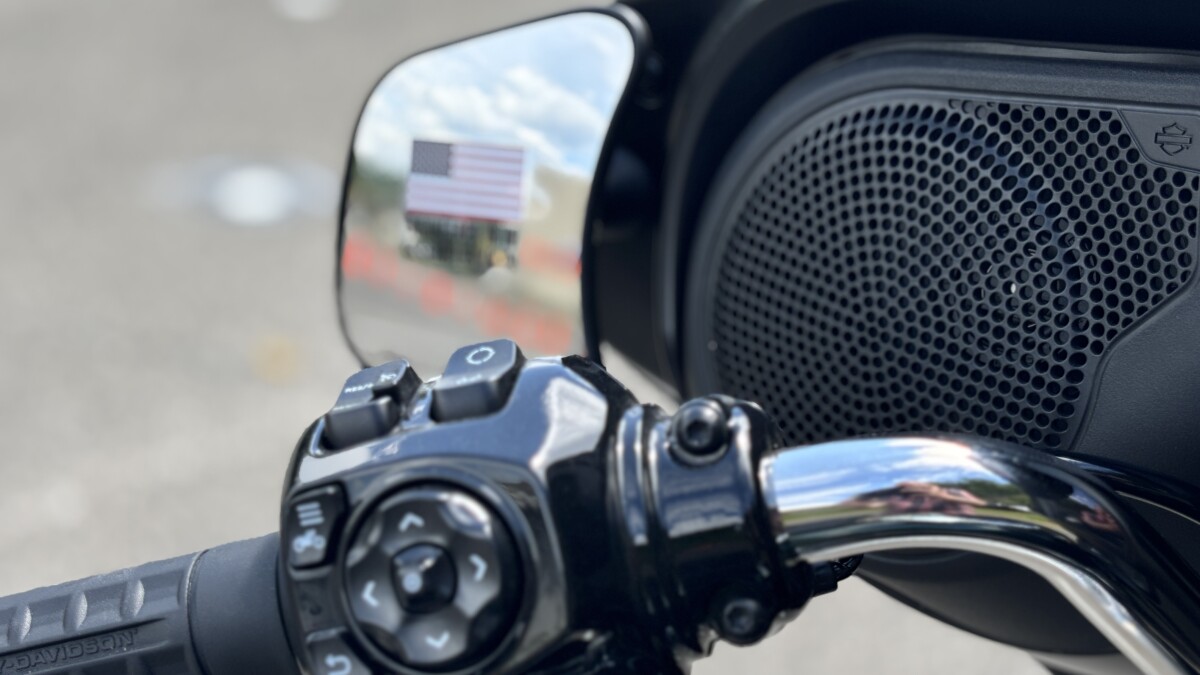 FLHX 2024 Street Glide - Photo 10