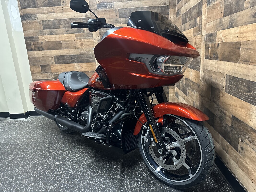 2025 Harley-Davidson Road Glide Whiskey Firestorm - Black Finish FLTRX - Photo 8