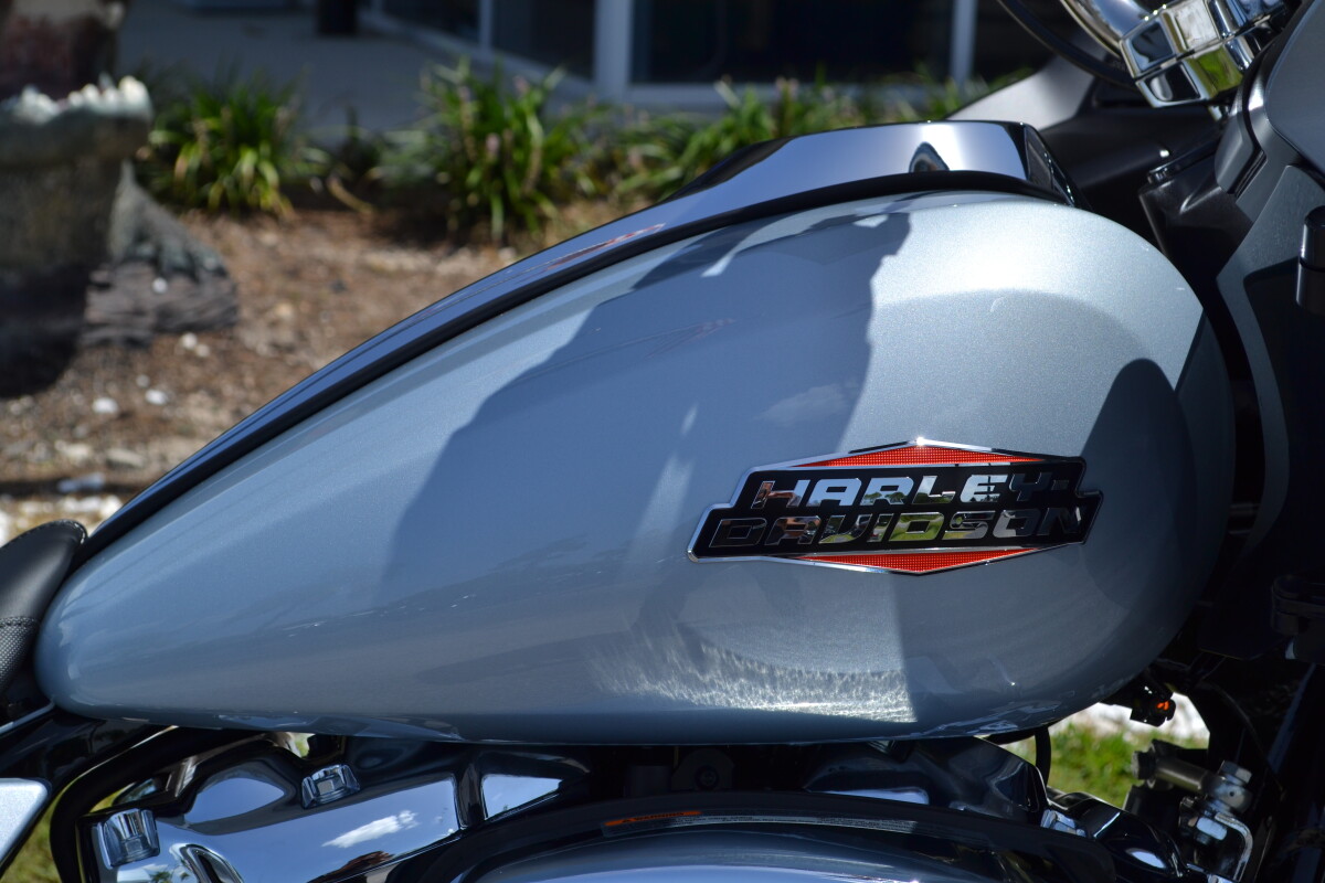 2025 Harley-Davidson Road Glide Atlas Silver Metallic - FLTRX - Photo 4