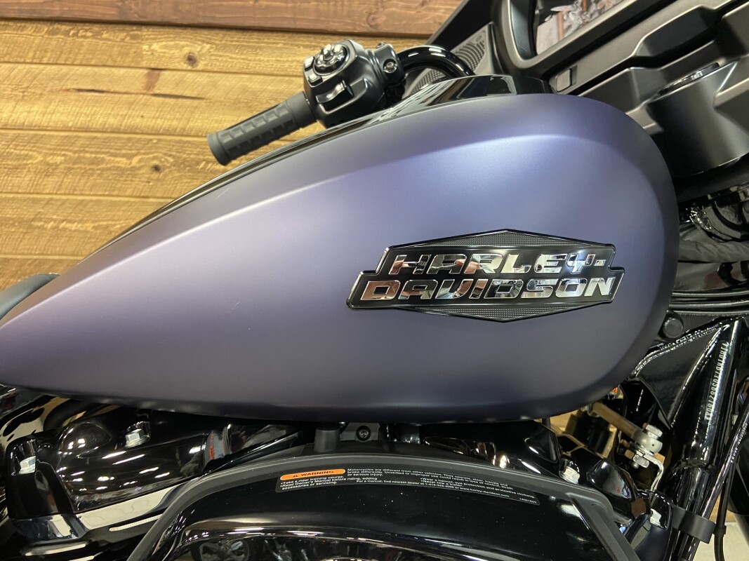 2025 Harley-Davidson Street Glide Purple Abyss Denim - Black Finish FLHX - Photo 2