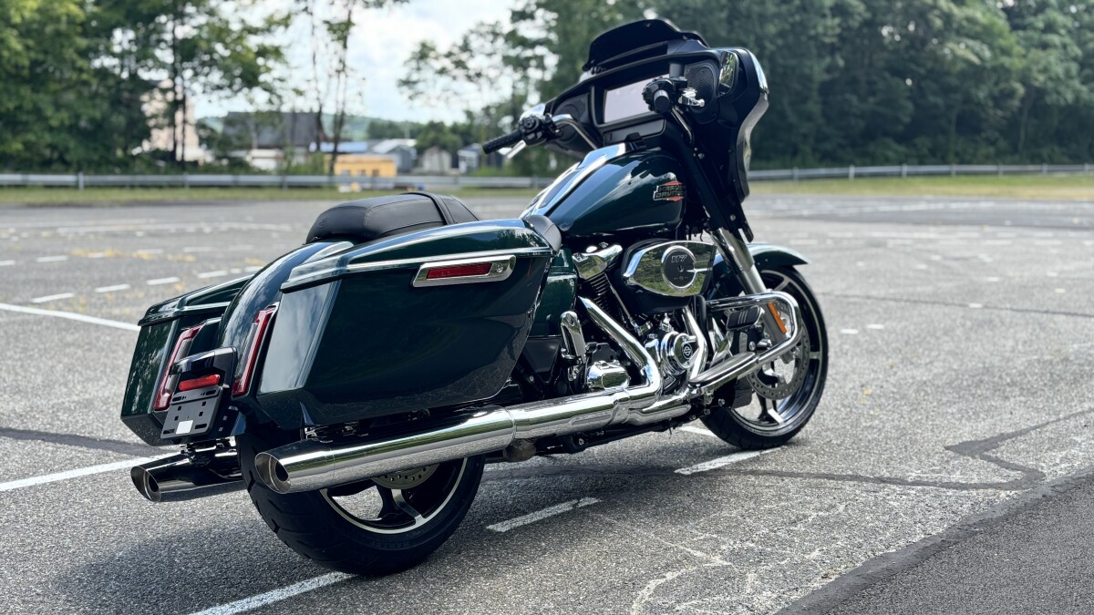 FLHX 2024 Street Glide - Photo 7