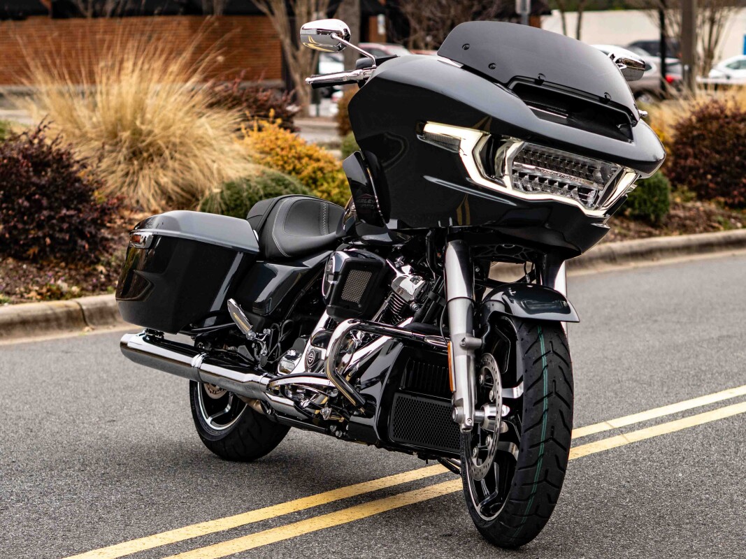 FLTRX 2025 Road Glide - Photo 7