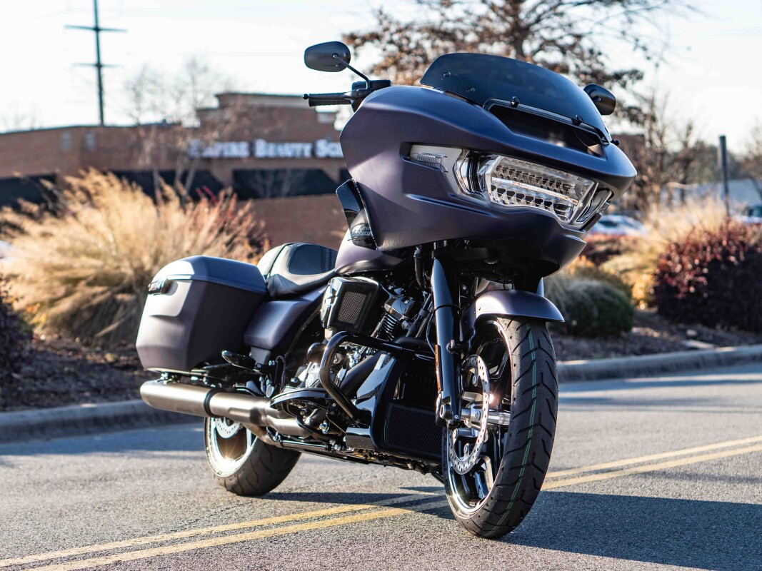 FLTRX 2025 Road Glide - Photo 8