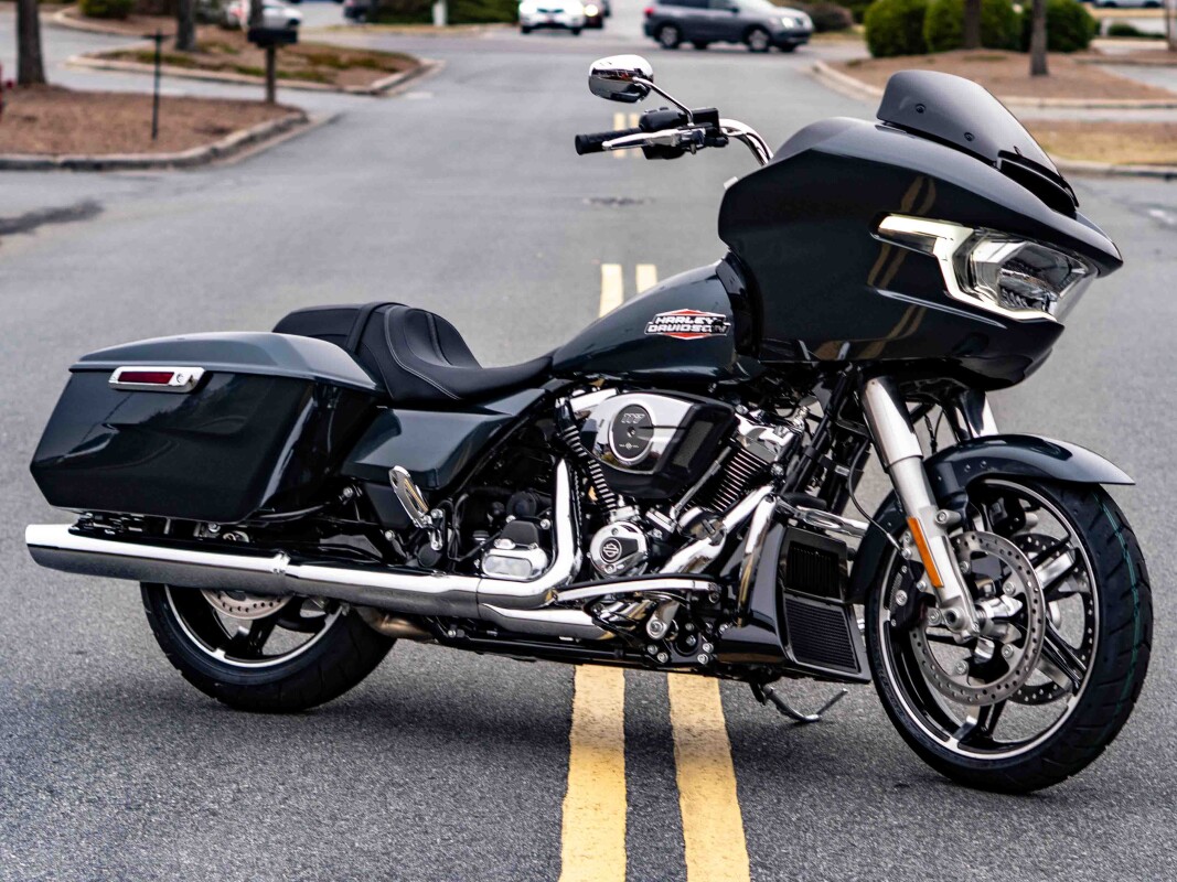 FLTRX 2025 Road Glide - Photo 3