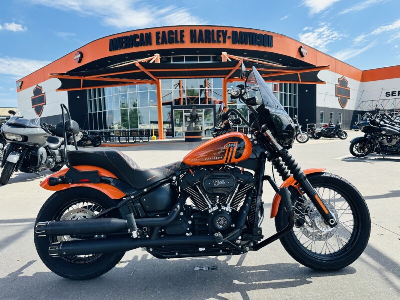 USA製BIGsize‼︎Harley-Davidson New 2025 Harley-Davidson Street Bob® Vivid Black with Laced