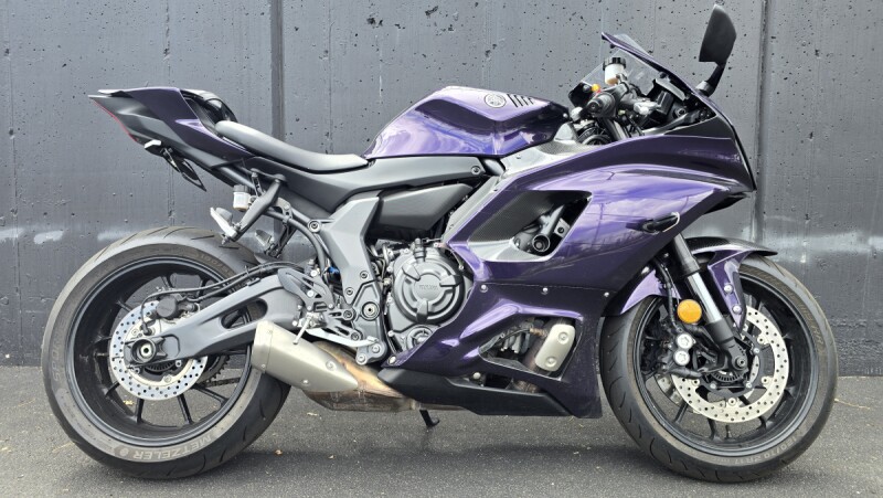 2024 YAMAHA YZF R7