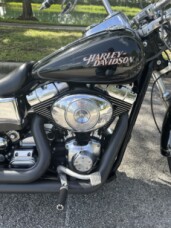 2005 Harley-Davidson® Low Rider® thumb 2