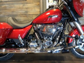 Harley-Davidson® Street Glide® 2025 FLHX T36-25 Brilliant Red thumb 2