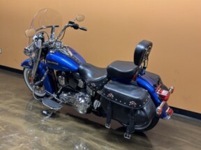 FLSTC 2017 Heritage Softail® Classic thumb 1