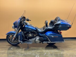 FLHTK 2014 Electra Glide® Ultra Limited thumb 3