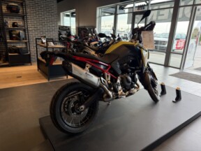  BMW Motorrad F 900 GS 2024 24FG R6K46240 YELLOW thumb 2
